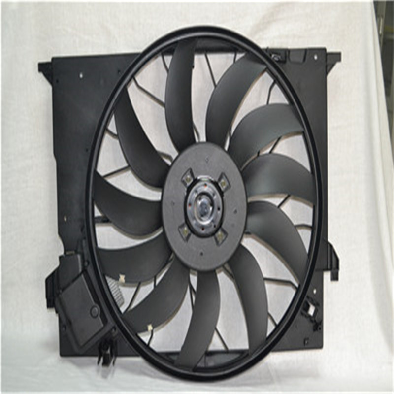 Engine cooling fan